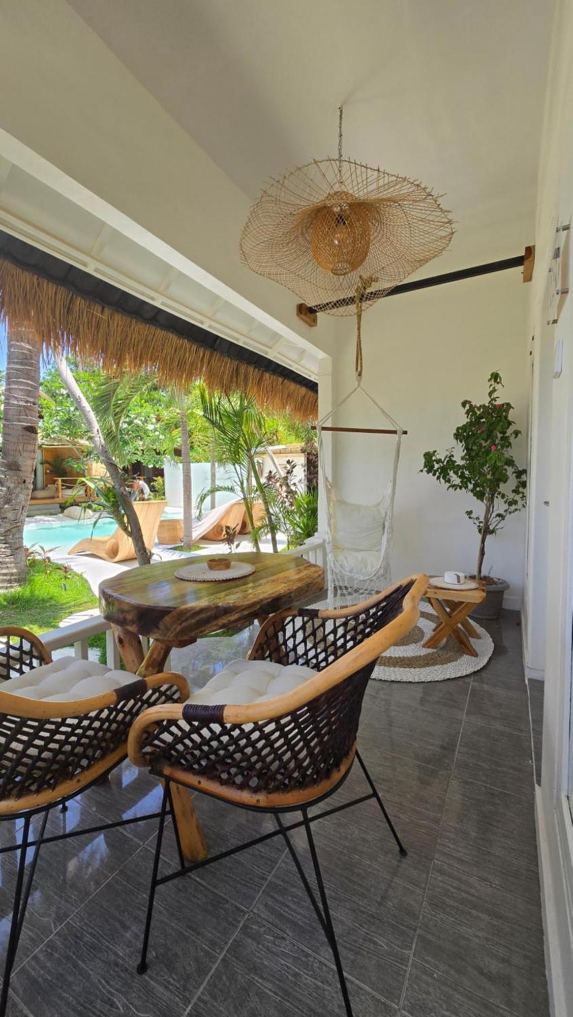 Hotel Les Sables Blancs - Adults Only - กิลิไอร์ ภายนอก รูปภาพ